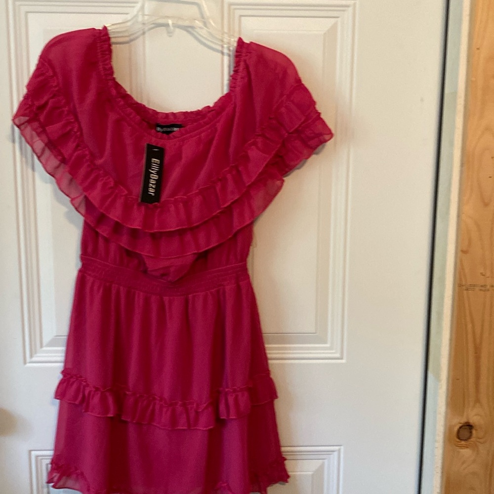 EillyBazar fushia dress, NWT, SMALL